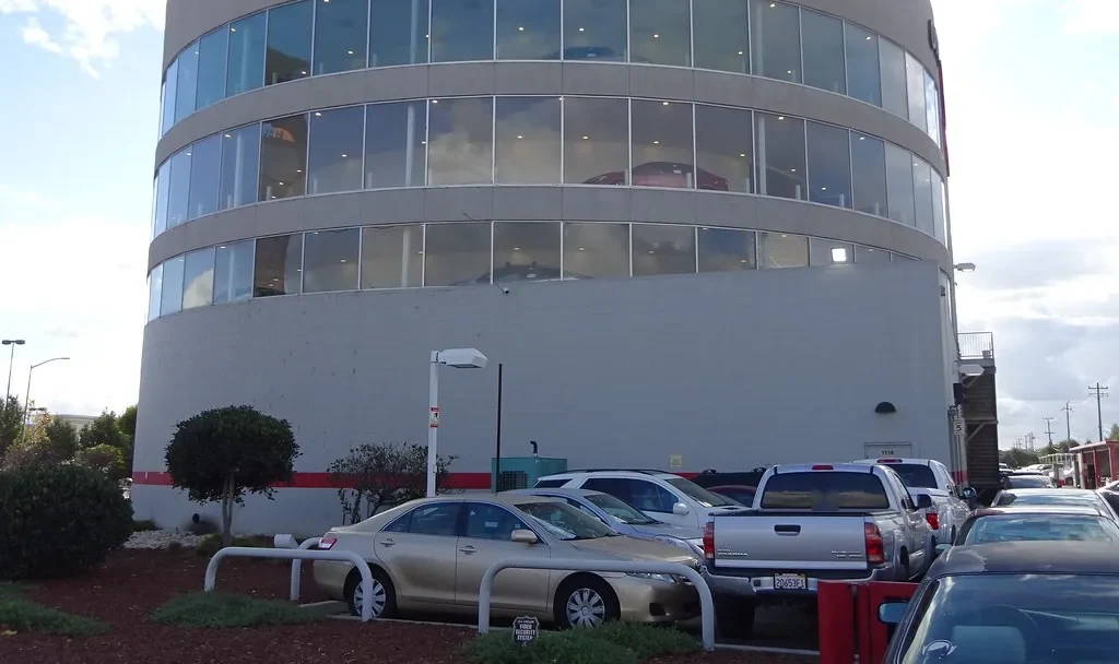 Auto Dealership Roofing in Aurora, IL