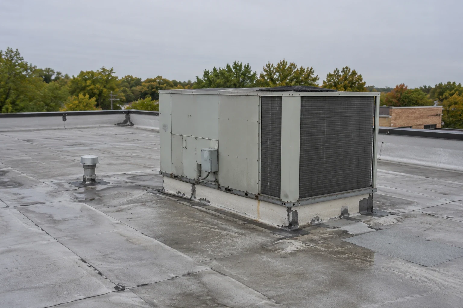 Commercial Rooftop Equipment Curbs and Supports in Aurora, IL